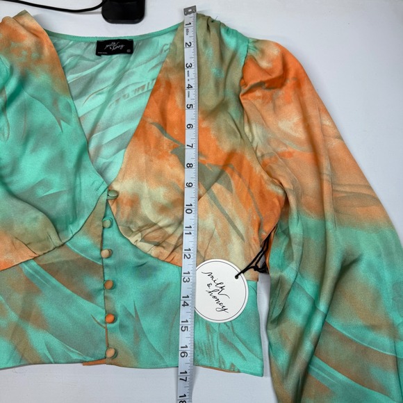 Revolve Milk & Honey Eleen Tie Dye Puff Sleeve Crop Top Button Front Medium NWT - Picture 8 of 11